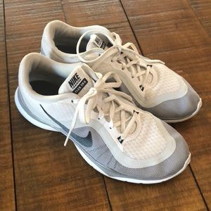 Nike Flex Tennis Shoe